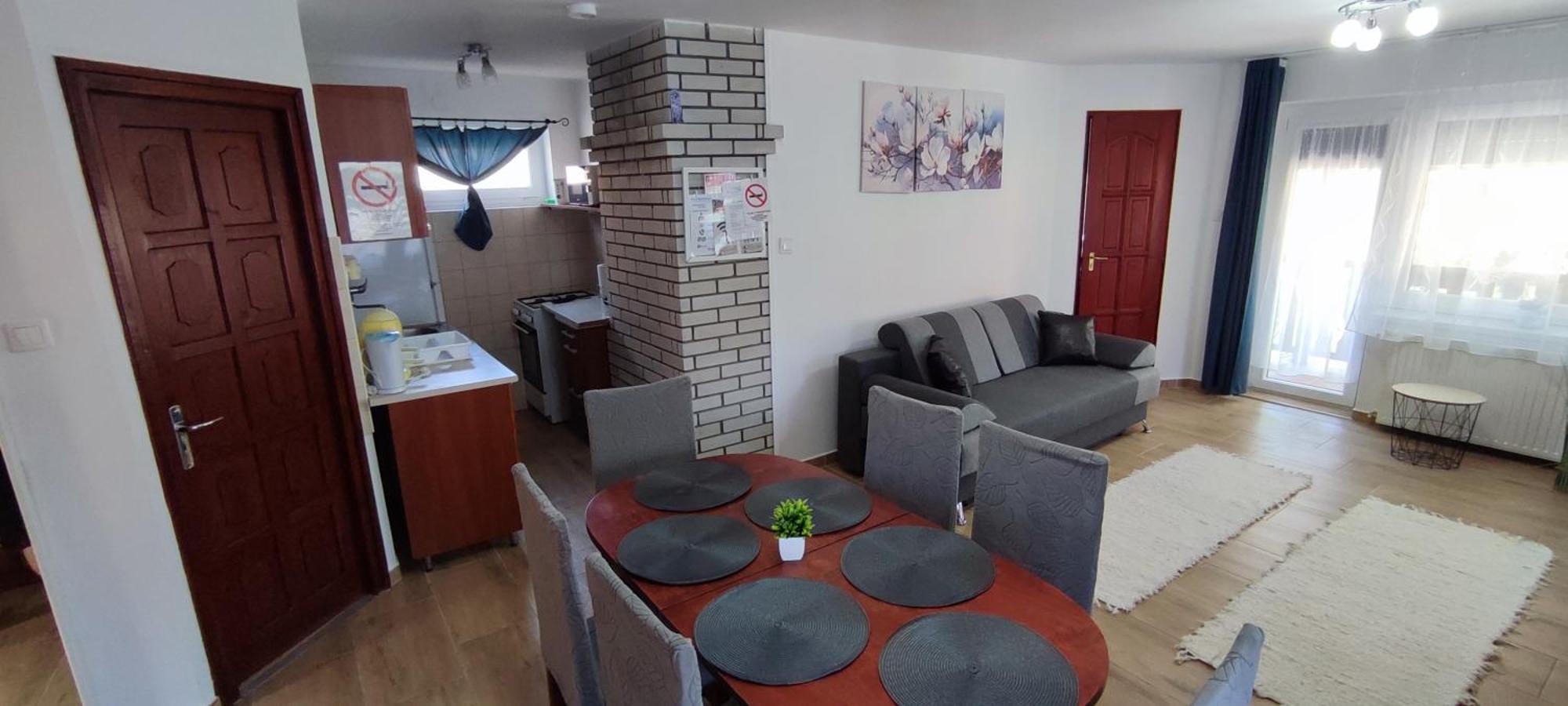 Bazsi Apartman Hajdúszoboszló Dış mekan fotoğraf