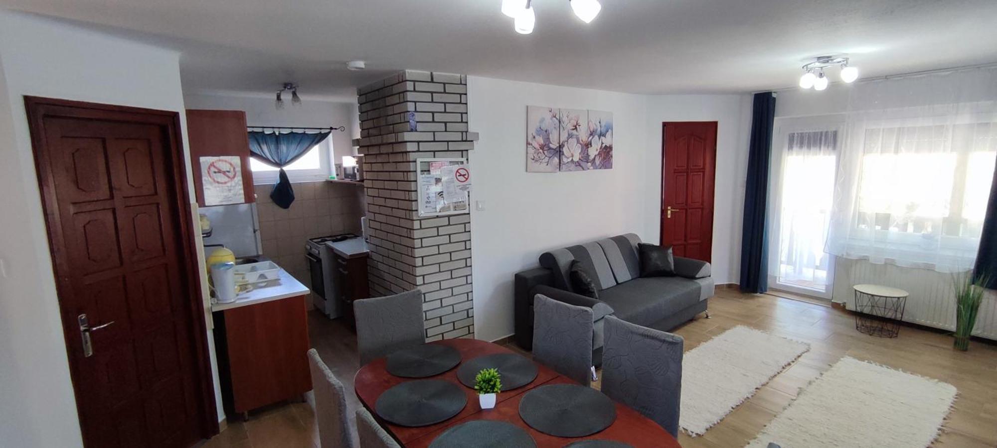 Bazsi Apartman Hajdúszoboszló Dış mekan fotoğraf