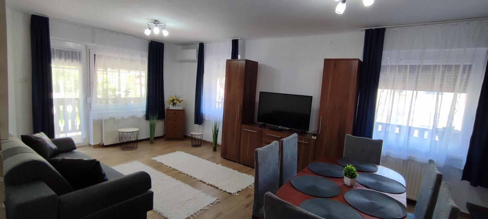 Bazsi Apartman Hajdúszoboszló Dış mekan fotoğraf